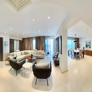Aphrodite Plaza Hotel apartamentowy Larnaca